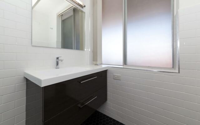 Westpoint, Unit 10/2 Thurlow Avenue