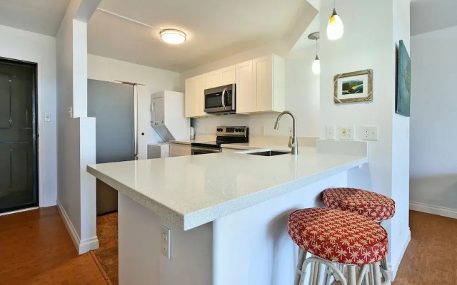 Island Surf 306 condo