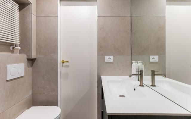 Santo Stefano 13 - Appartamento Papavero