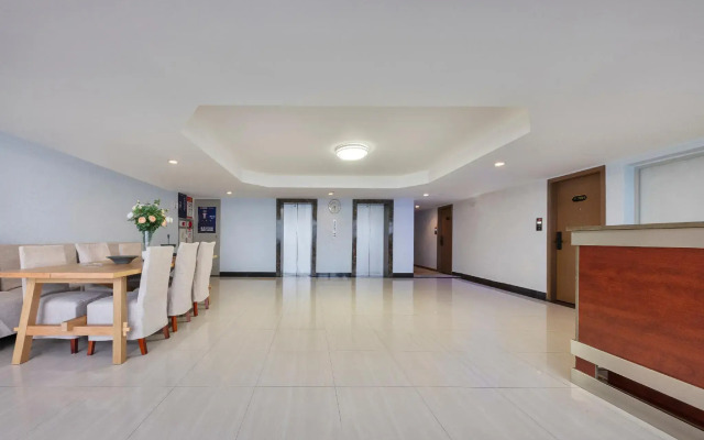 Movie Star Hotel