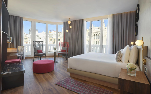 Отель Hyatt Centric Gran Via Madrid