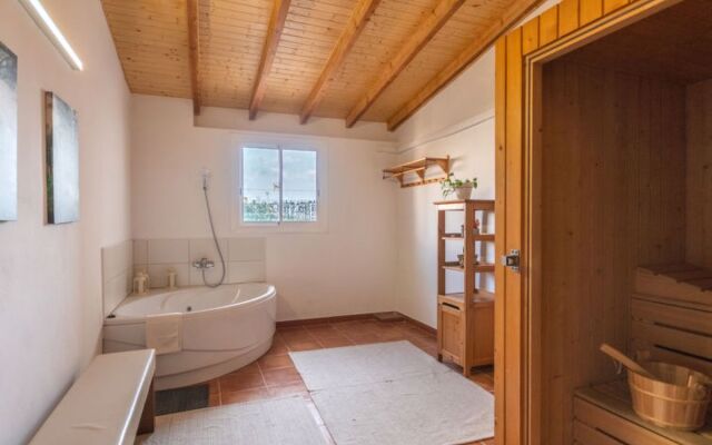 House Robin Sa Pobla