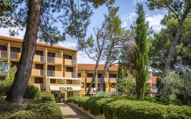 Hotel Veli Mel