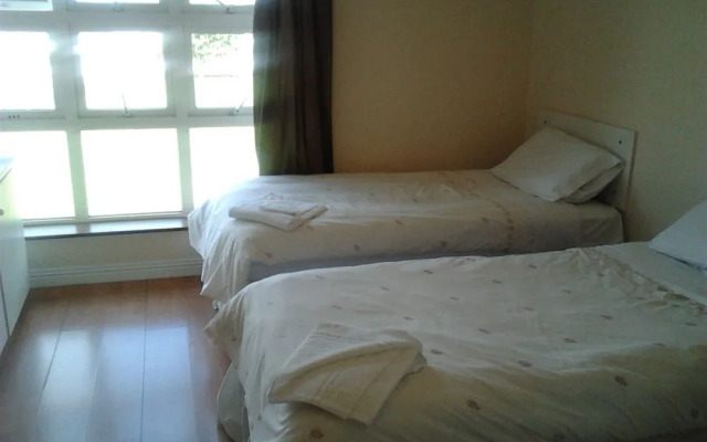 Courtbrack Accommodation - Off Campus Accommodation