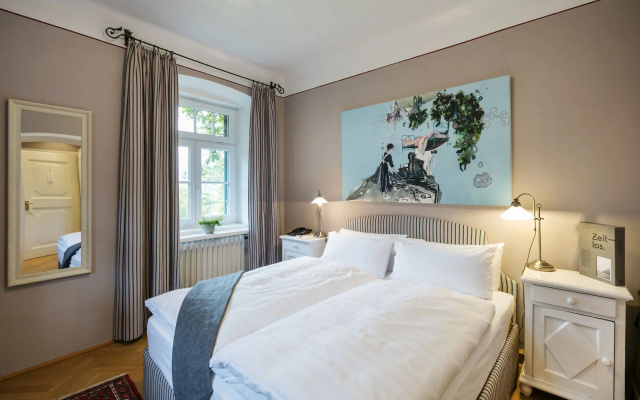 TAUROA Landhaus zu Appesbach
