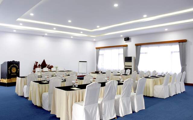 The Cakra Hotel