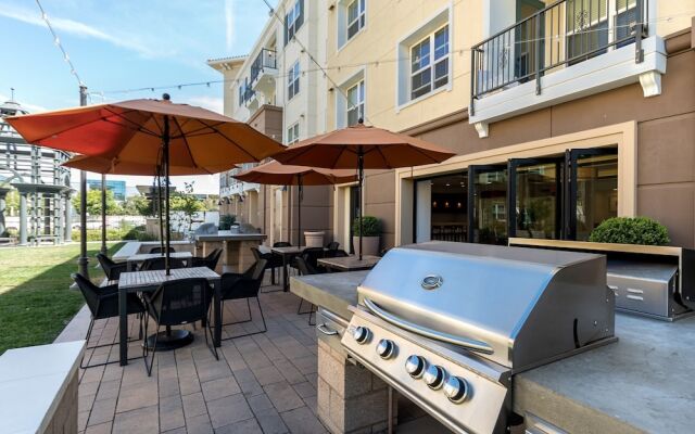 Bluebird Suites in Silicon Valley