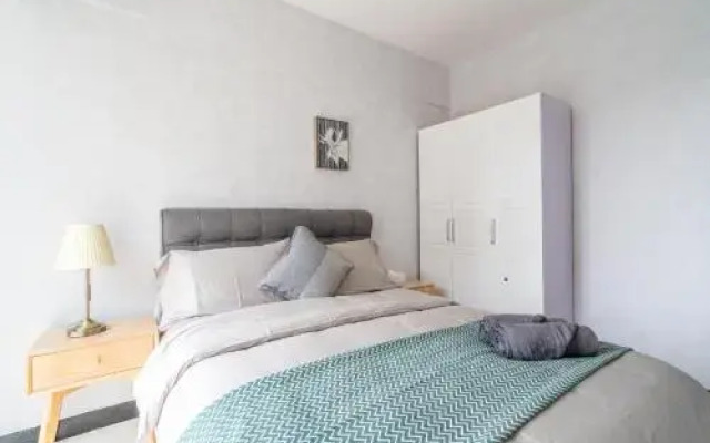 Zhengzhou Jinshui·Manhattan Commercial Plaza· Locals Apartment 00156550