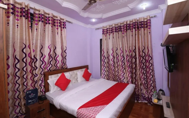 OYO 18875 Vindhyavasini Palace