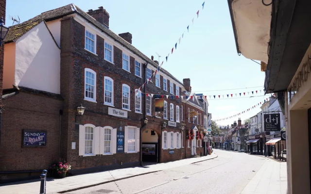 The Sun Hitchin by Greene King Inns