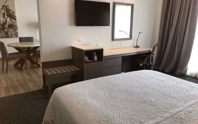 Hampton Inn by Hilton Celaya