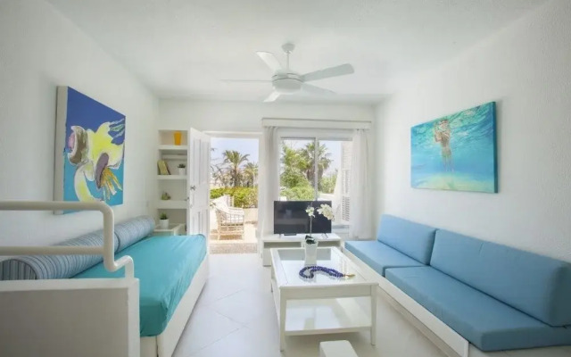 Central Protaras Sunrise Villa