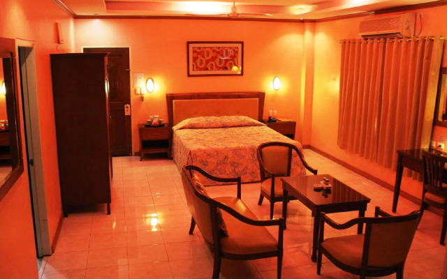 Pacific Breeze Hotel and Resort