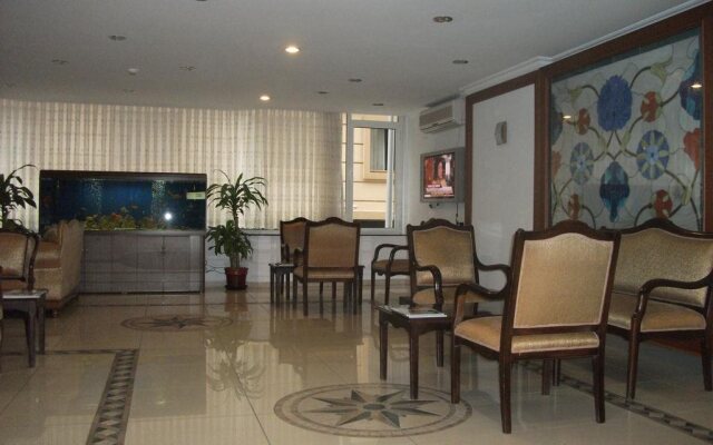 Emos Hotel