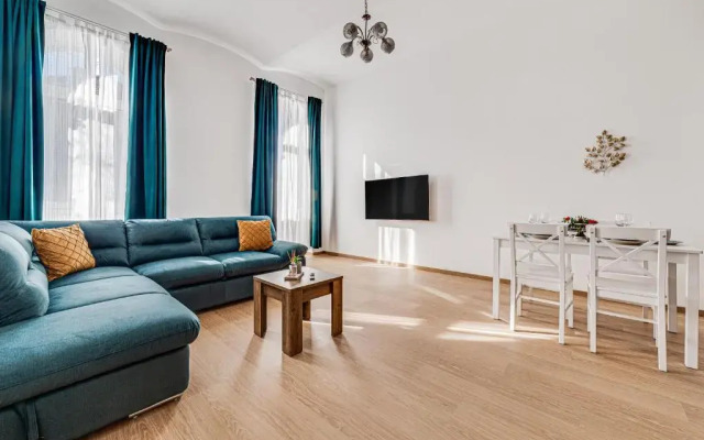 ARI Central Apartment 2