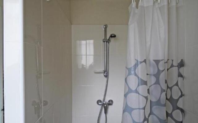 Appartement rénové 2 chambres les pieds dans l'eau