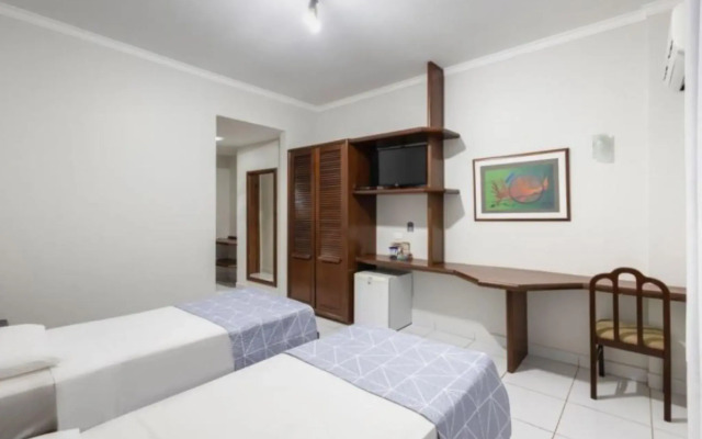 Bristol Exceler Plaza Hotel