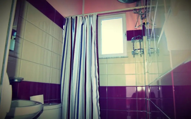 VILA LILI Guest House - Berat
