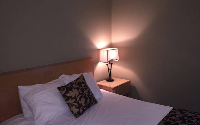 McNeills Inn on the Harbour Front