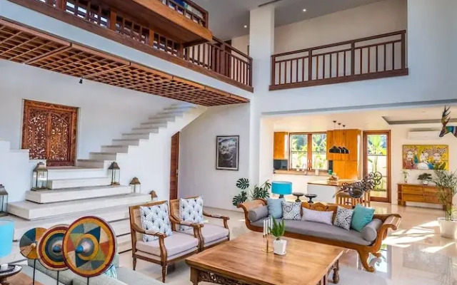Villa Rusa Biru