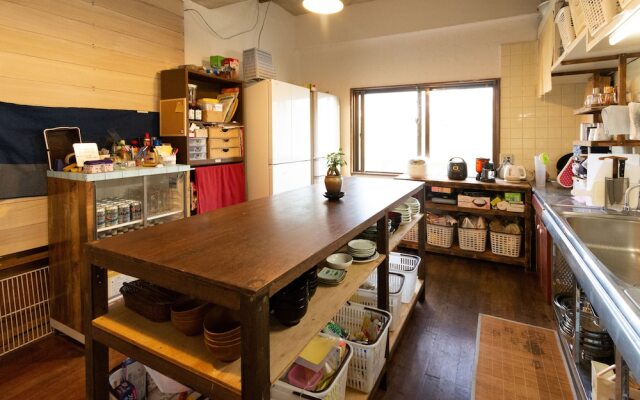 Guest House Asibina