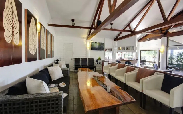 Best Western Colonial Palms Motor Inn