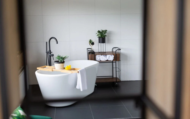 Urban Hotel The Golden Stork