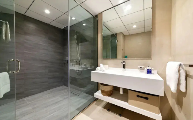 Maison Privee - Stunning 3-Floor Villa w/ Kids Room and Rooftop Terrace over Dubai Marina