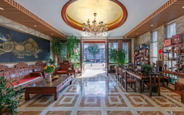 Ziyu Holiday Hotel (Lijiang Ancient City)