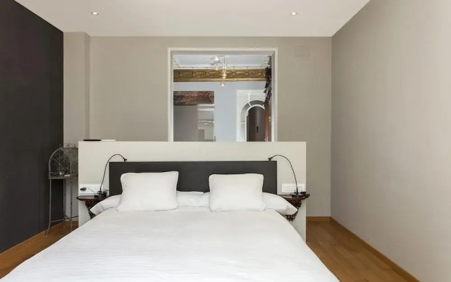 City Center Apartment with Terrace-1229
