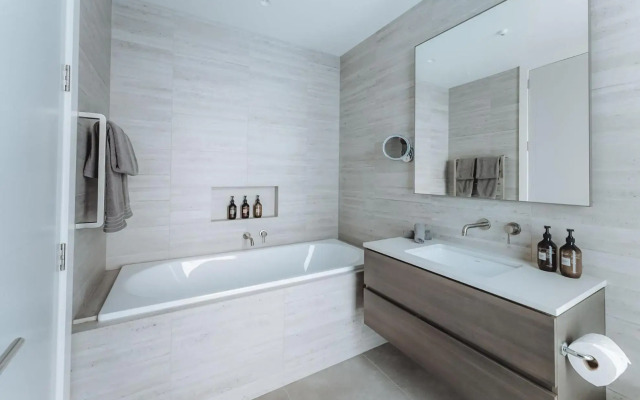 Elements of Castor Bay