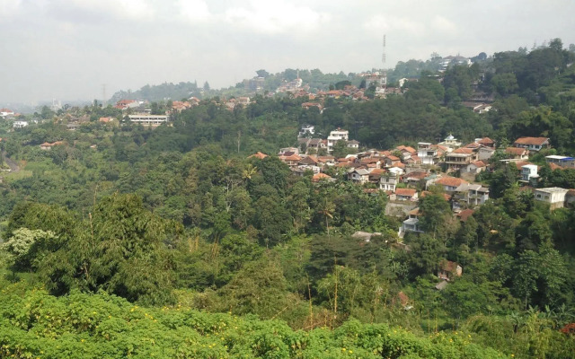 Villa Kencana Syariah, 6 Bed KingSize, View Gunung