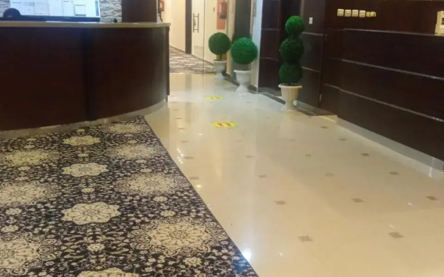 Evan Suites