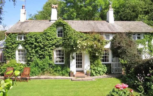 Tom'S Cottage