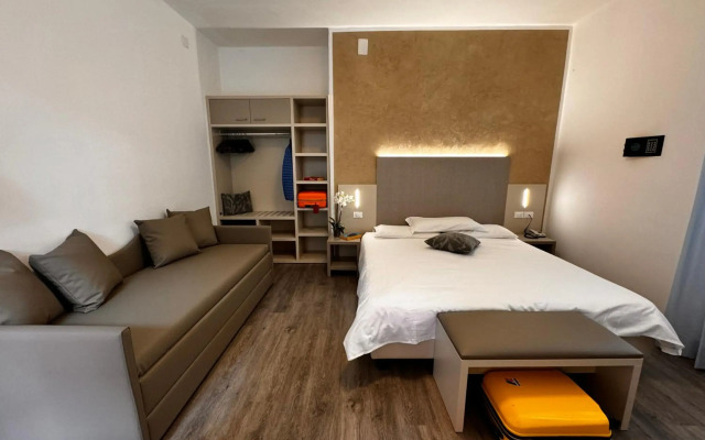 Hotel Etna
