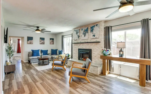 Newly Renovated Albuquerque Retreat w/ Pool Table
