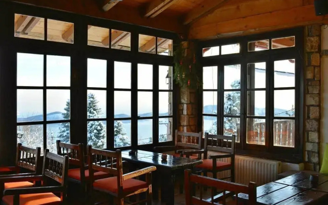 Plastiras Hotel