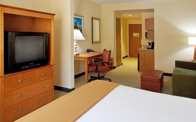 Holiday Inn Express Hotel & Suites Charleston-North, an IHG Hotel