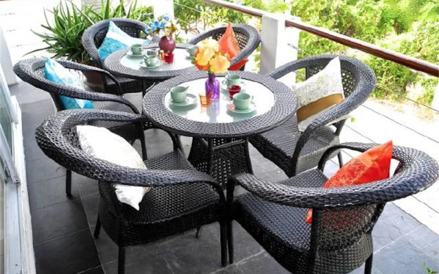 Sunrise 4 bedrooms Apartment In Nai Harn