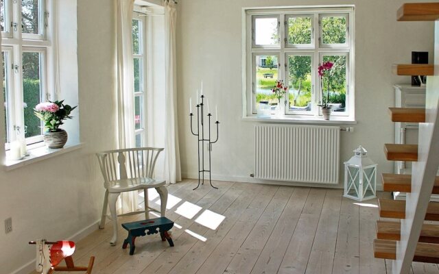 Boutique Holiday Home in Thyholm near Lake