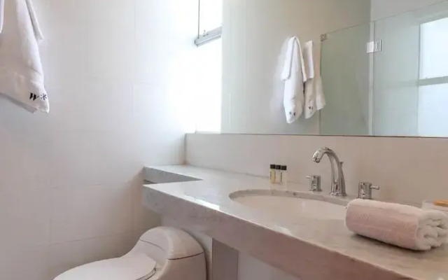 w Radiant 2BR w Modern Terrace in Miraflores