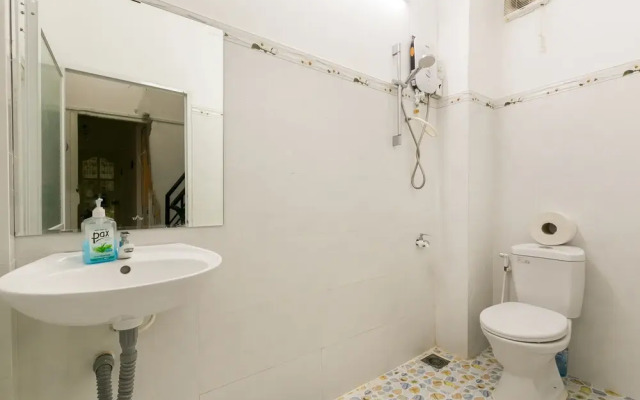 SPOT ON 659 Sweet Home 1421