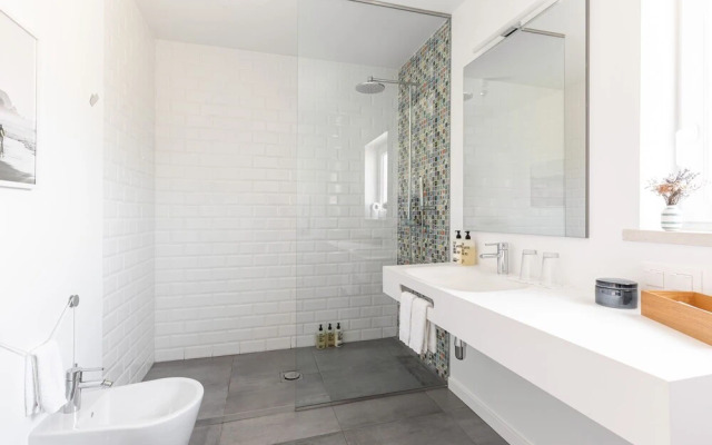 EMCASA Boutique Guesthouse