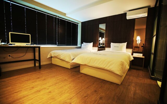 Hotel The Ann