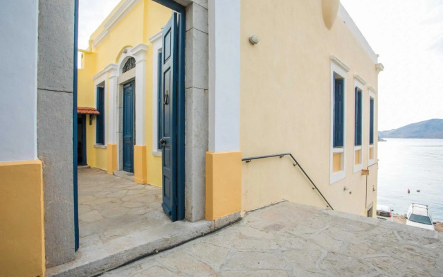 Traditional house near the sea Mirsini's house