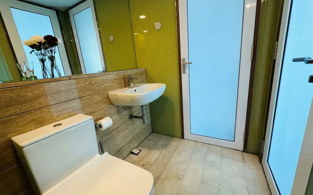 Vortex Suites KLCC by Rit Villa