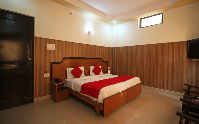 OYO 1811 Hotel Leisure Palace