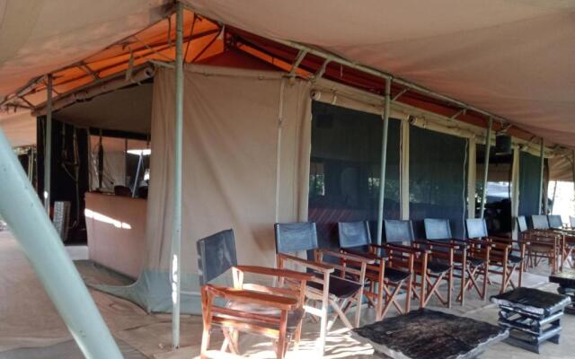Mara Ngenche Safari Camp