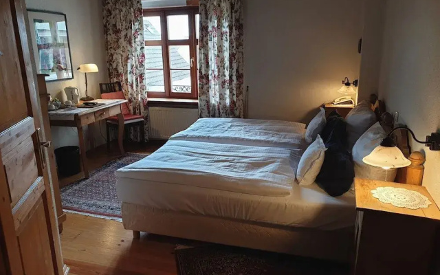 CB Hotel Becker