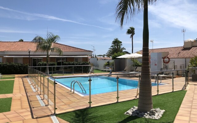 Los Leones Bungalows